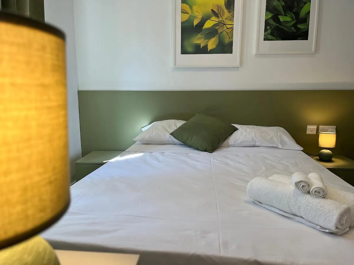 Modern And Spacious 3 Bedroom Apartment Pembroke Malta