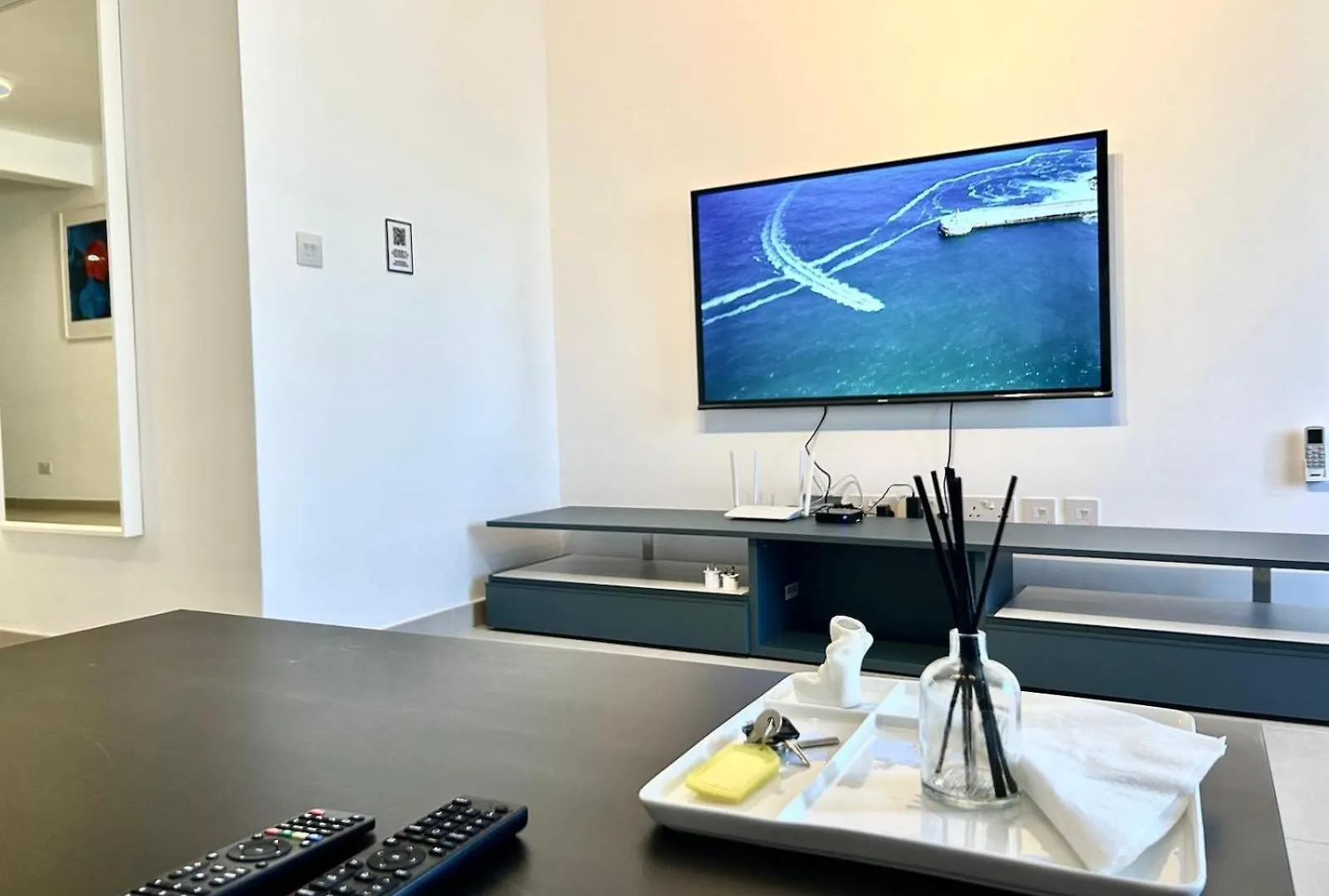 Modern And Spacious 3 Bedroom Apartment Pembroke 0*,  Malta